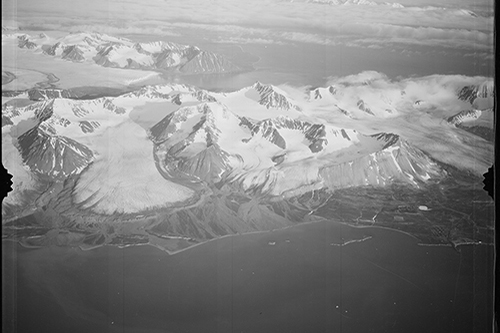 Midtre Lovénbreen and Ny Ålesund in 1936